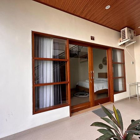 Villa Son Sun Uluwatu Esterno foto