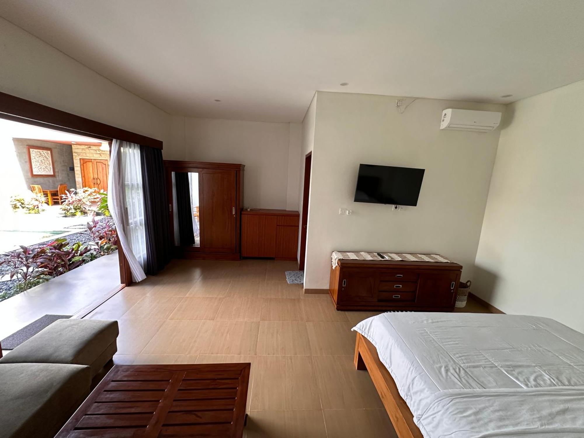 Villa Son Sun Uluwatu Esterno foto