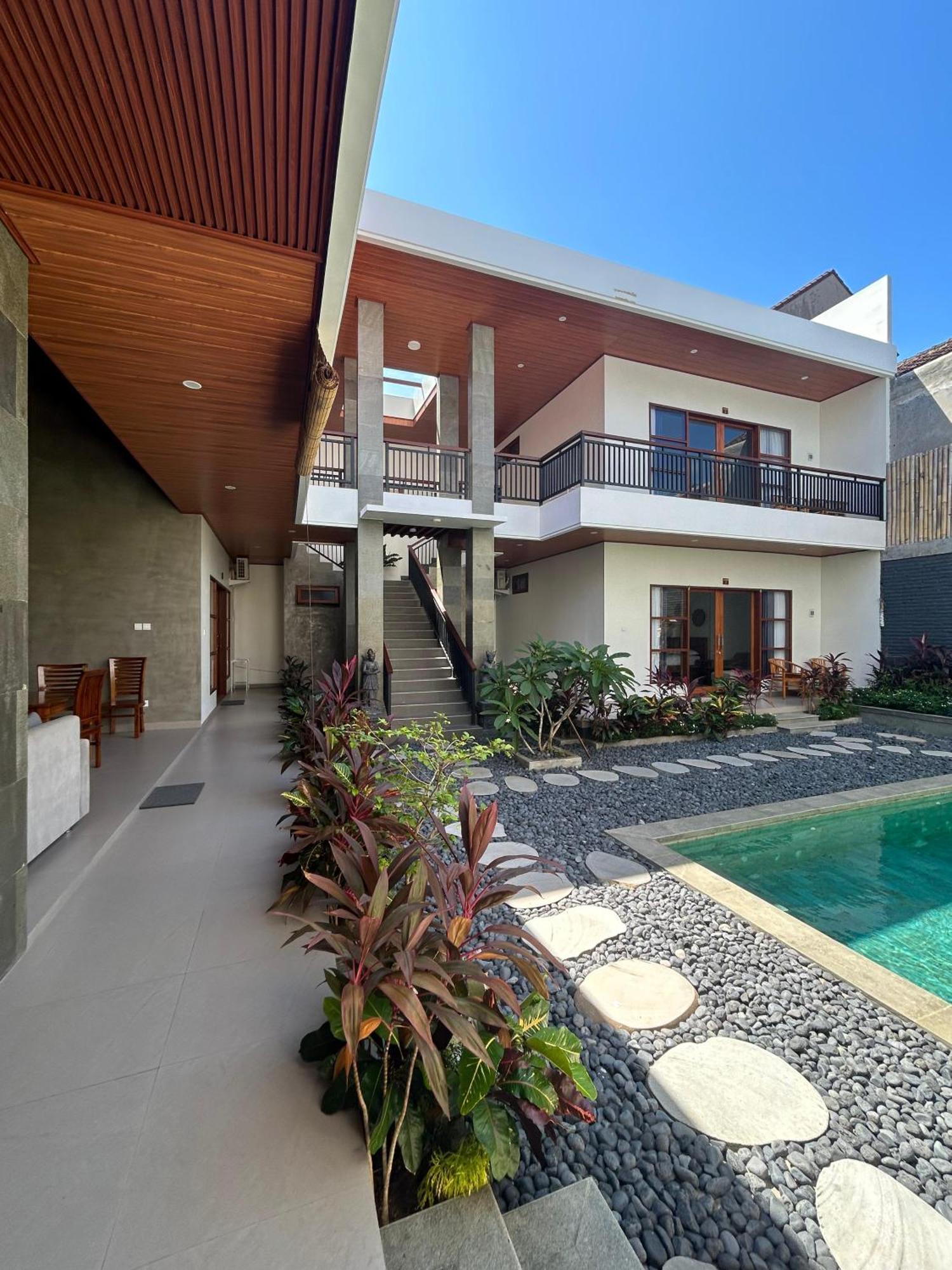 Villa Son Sun Uluwatu Esterno foto